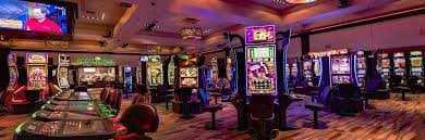 Variasi taruhan side bet Andar Bahar dengan pembayaran berbeda